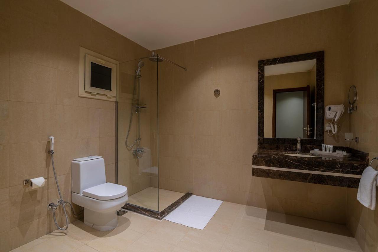 Enala Hotel Apartments- Tabuk Exteriér fotografie